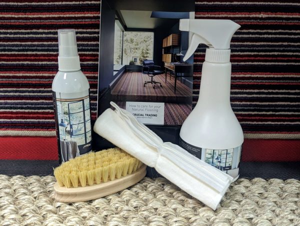 Clean Kit Contents Shampoo Stain Remover Brush